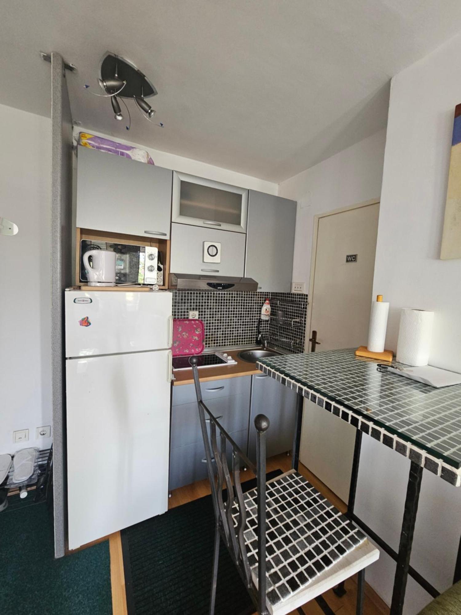 Old Town Retreat Apartment Sarajevo Ngoại thất bức ảnh